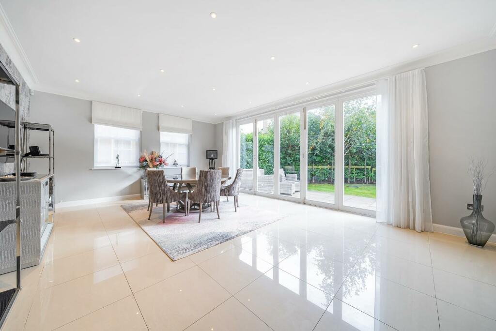 Additional image 5 of Oldfield Road, Bromley