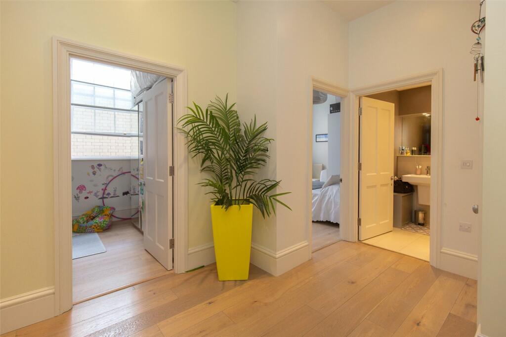 Additional image 8 of The General, Guinea Street, BS1