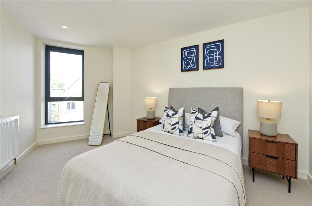 Additional image 5 of High Street, Beckenham, BR3