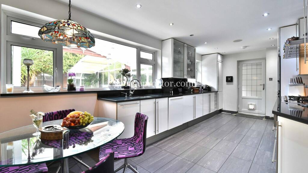 Additional image 4 of Westleigh Drive, Bickley, BR1