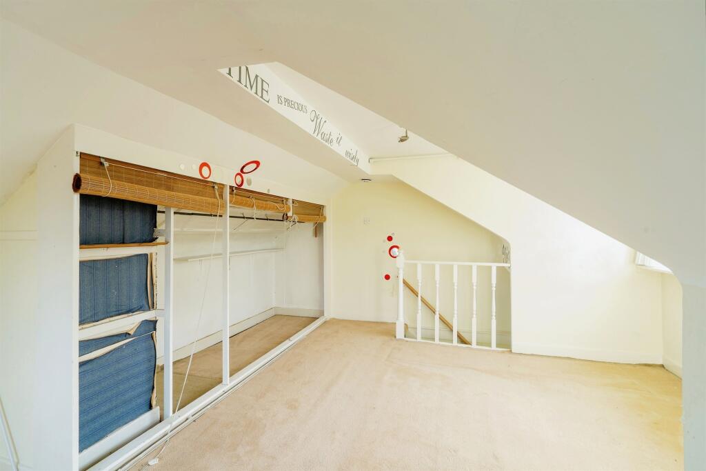 Additional image 10 of Back Lane, Queensbury, Bradford