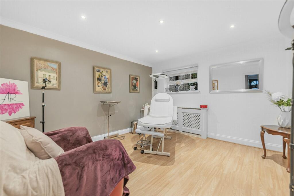 Additional image 18 of Madeira Avenue, Bromley, BR1