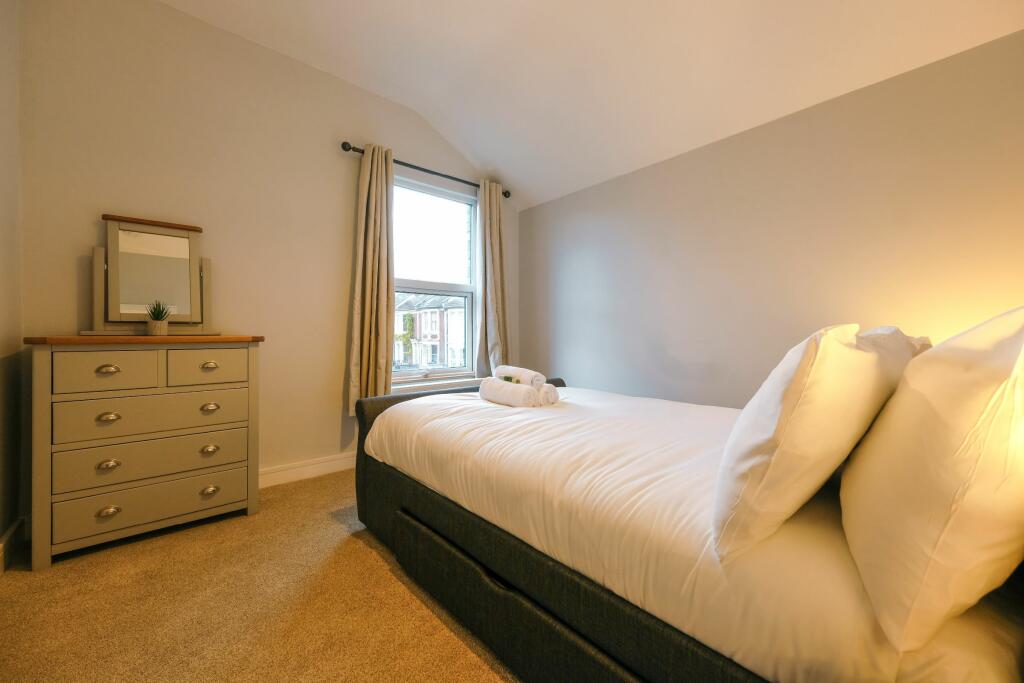 Additional image 15 of Flat ,  Raleigh Road, Bristol