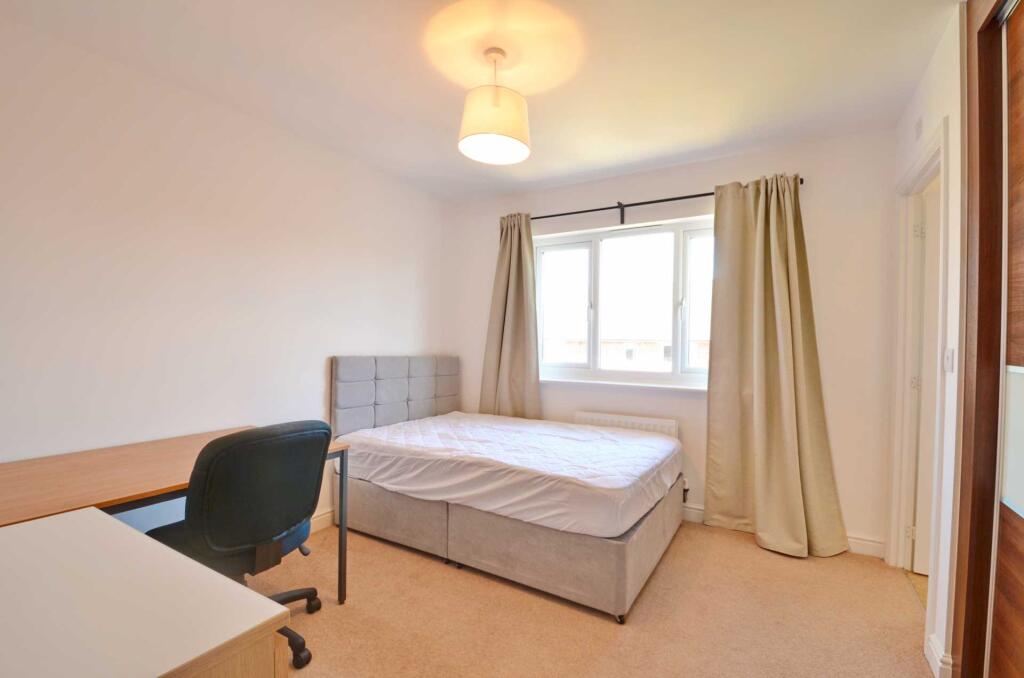 Additional image 6 of Hatton Road, Cheswick Village