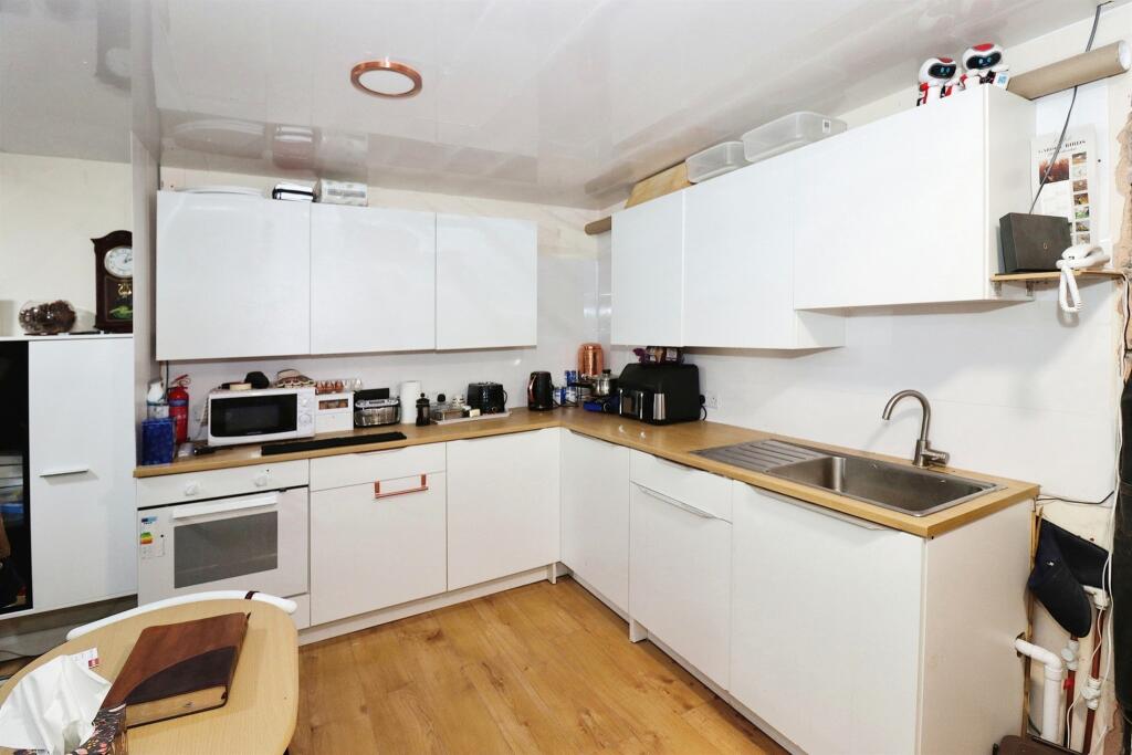 Additional image 4 of St. Stephens Close, Bristol