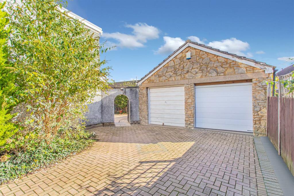 Additional image 23 of Common Road, Hanham, Bristol