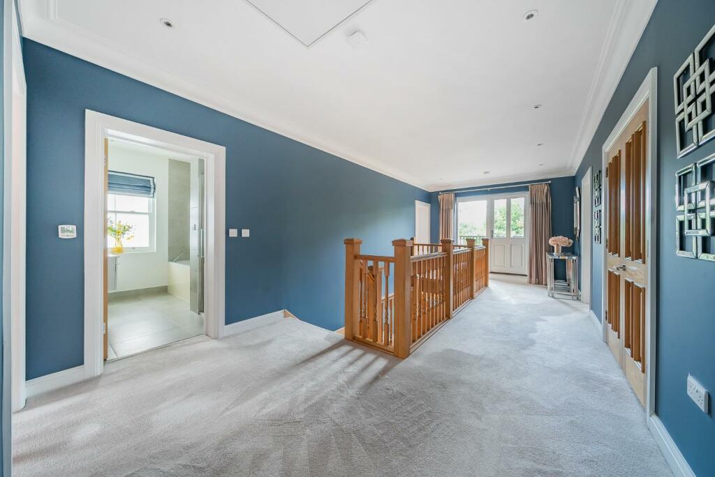 Additional image 12 of Oldfield Road, Bromley