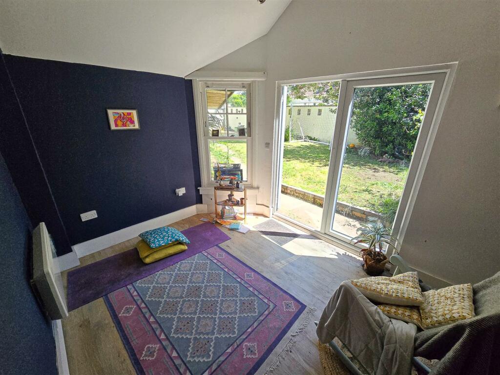 Additional image 16 of Chestnut Avenue, Axbridge