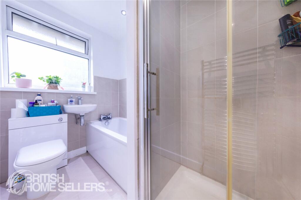 Additional image 14 of Calmont Road, Bromley, BR1