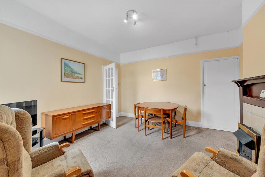 Additional image 3 of Park End, Bromley, BR1