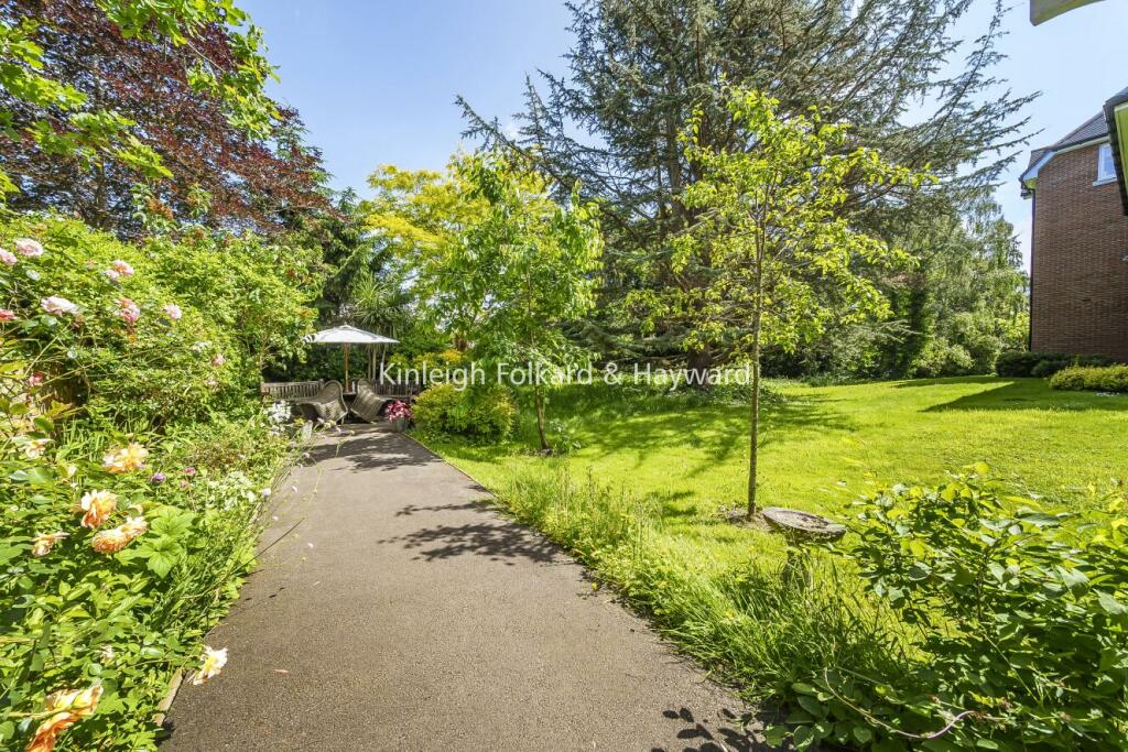 Additional image 12 of Manor Park Road, Chislehurst