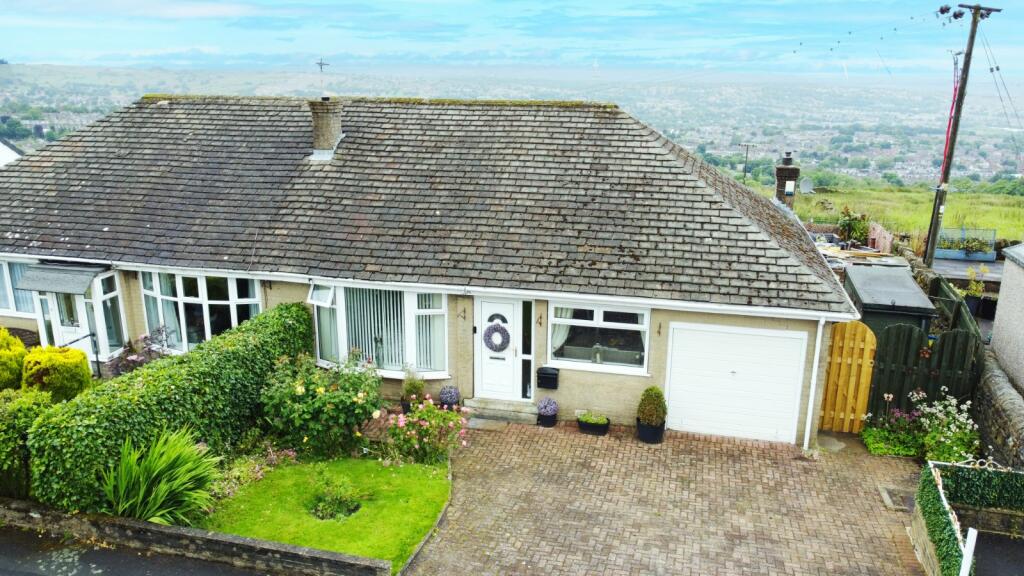 Additional image 24 of Highgate Grove, Clayton Heights, Bradford, BD13