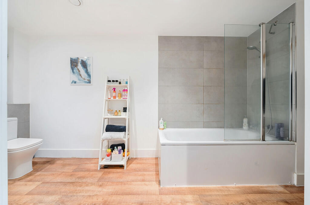 Additional image 13 of Cottonwood Close, Farnborough, Orpington, Kent, BR6