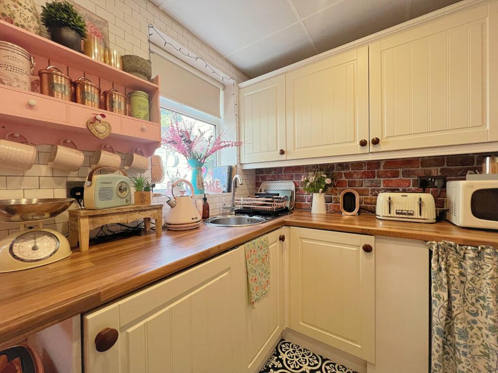 Additional image 4 of Gaisby Lane, Shipley, West Yorkshire, BD18