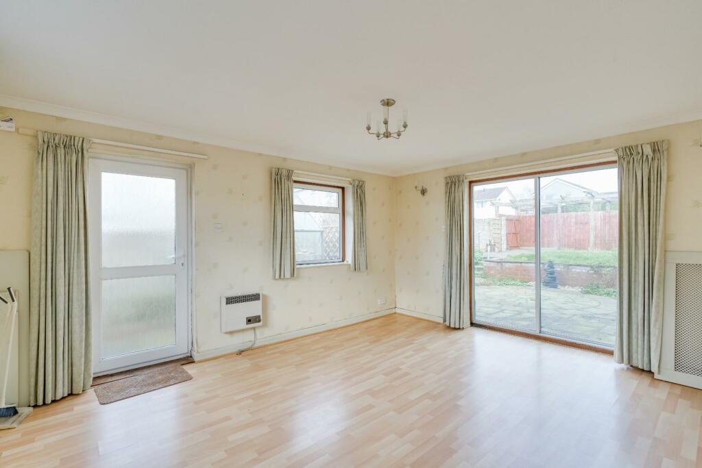 Additional image 6 of Extended family home in Yatton village