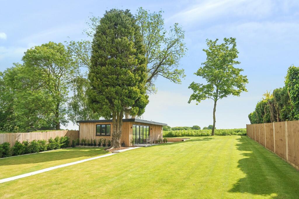 Additional image 9 of Leaves Green Road, Keston, Kent, BR2