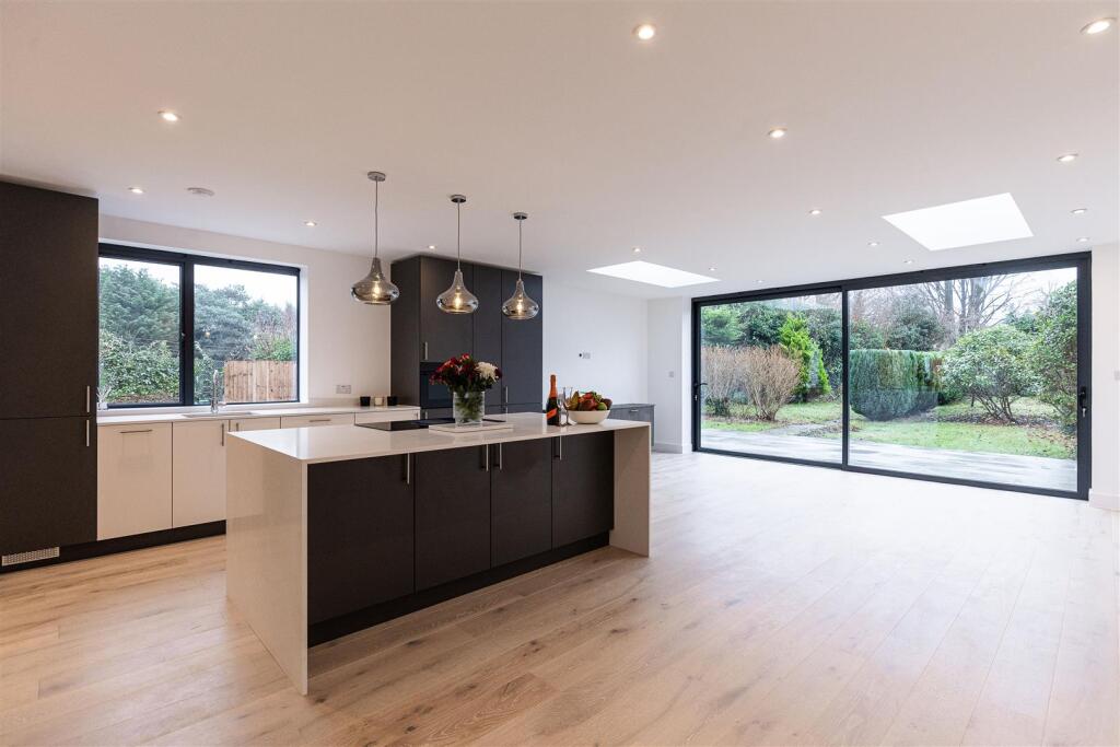 Additional image 2 of Bushey Avenue, Petts Wood, Orpington