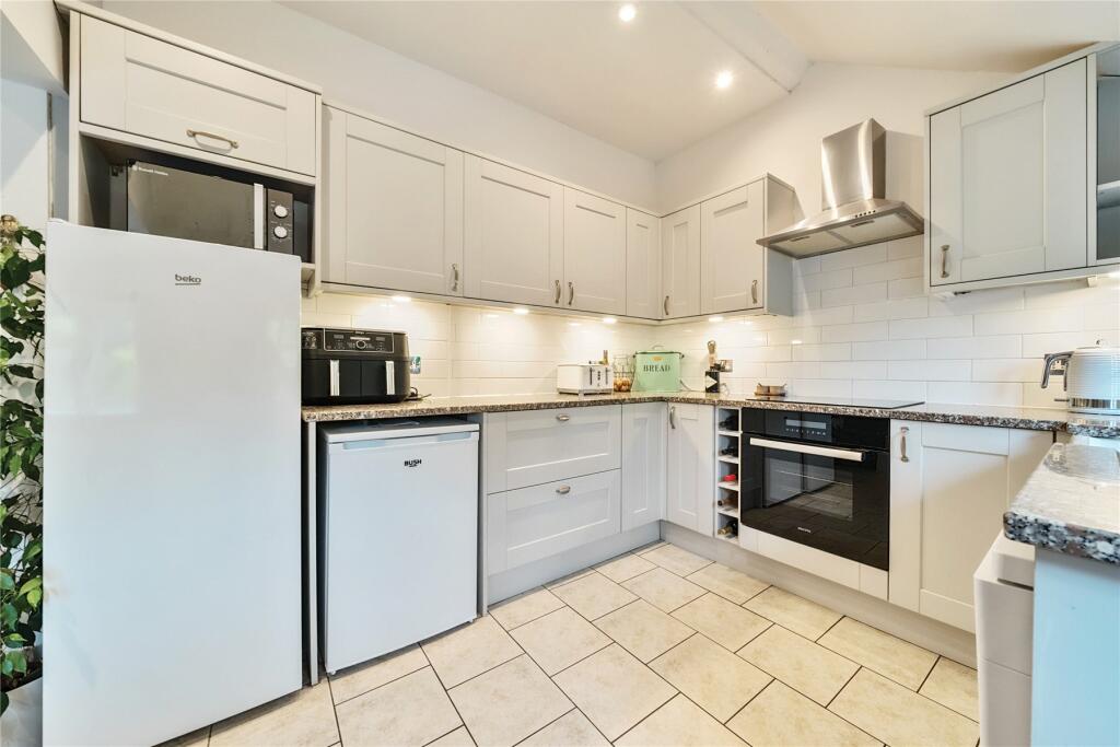 Additional image 5 of Church Road, Farnborough, Orpington