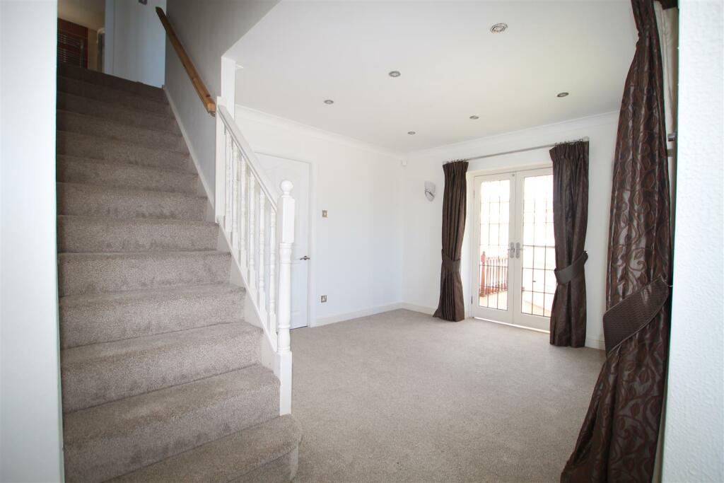 Additional image 4 of Heatherside, Baildon, Shipley