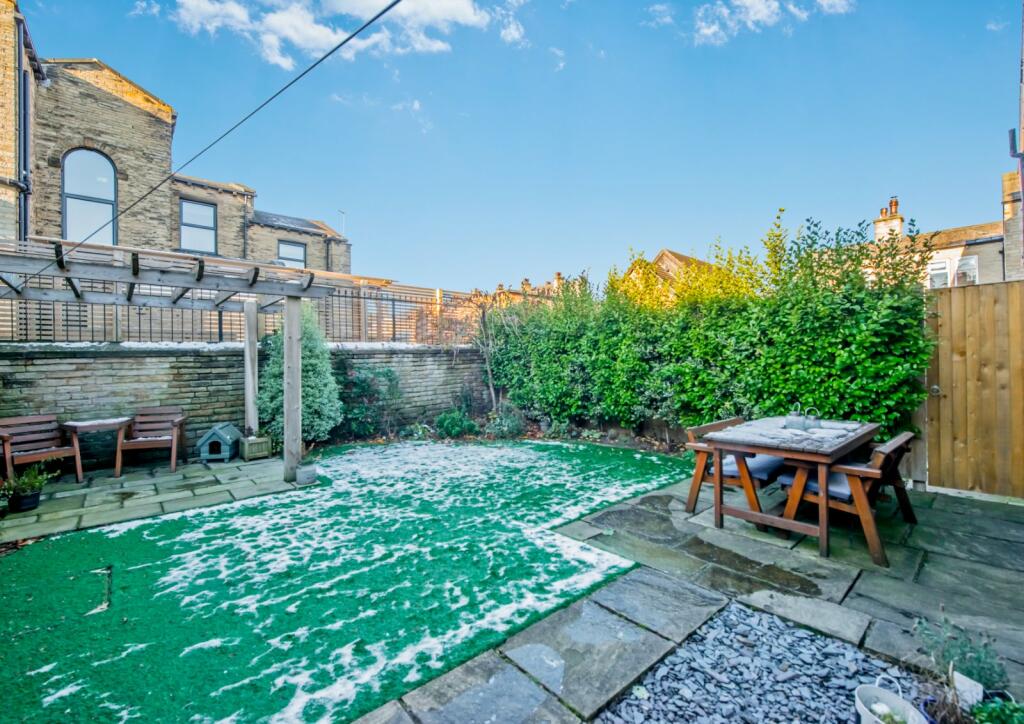 Additional image 9 of Stunsteads Road, Cleckheaton, Yorkshire, BD19