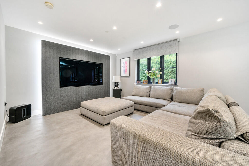 Additional image 4 of Hill Brow, Bromley, Kent