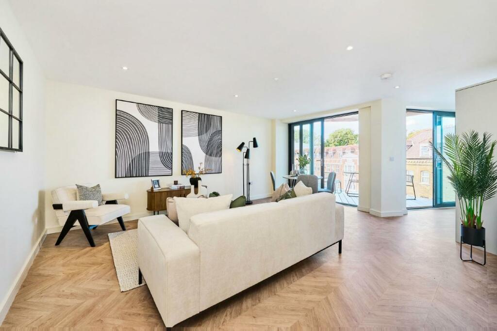 Additional image 12 of High Street, Beckenham