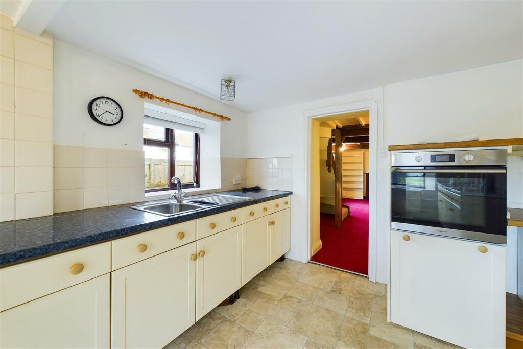 Additional image 20 of DETACHED | BASIC UPDATING | STOKE LODGE