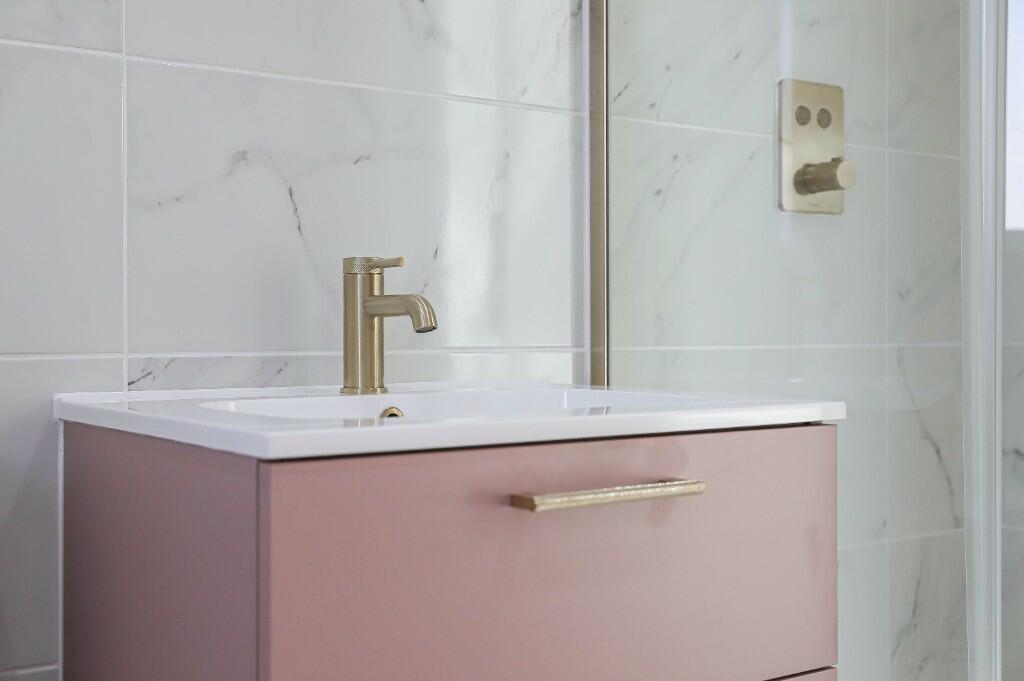 Additional image 36 of Hillside View, Drighlington