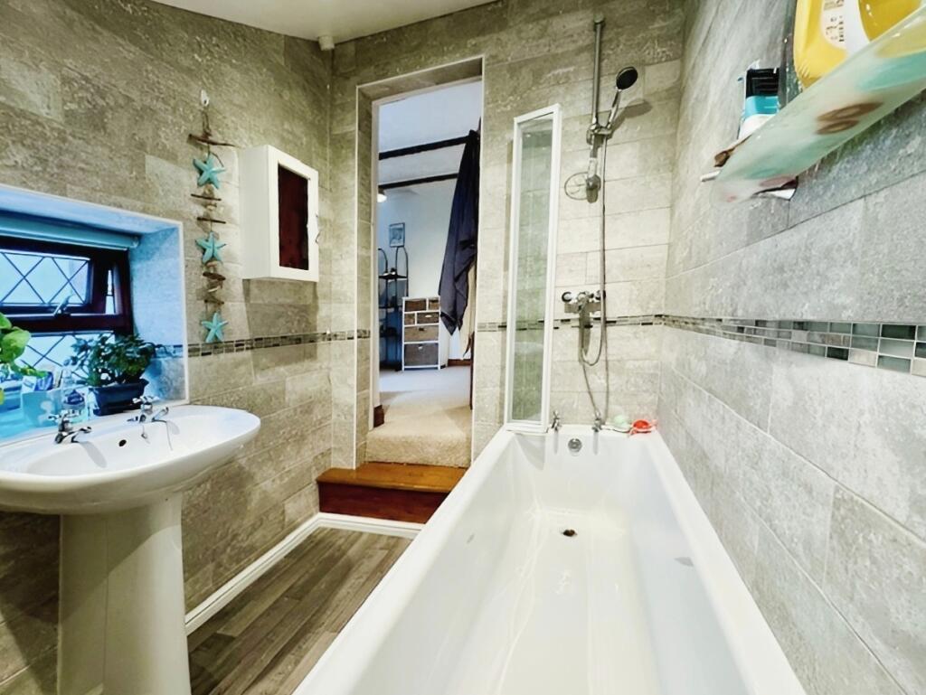 Additional image 11 of Eirene Terrace, Bristol, BS20