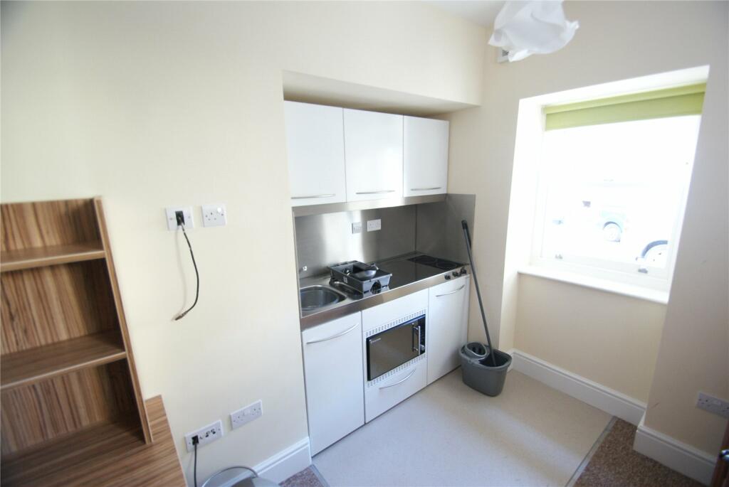 Additional image 3 of Elmdale Road (Studio 3), Basement Back Right, Clifton, Bristol, BS8