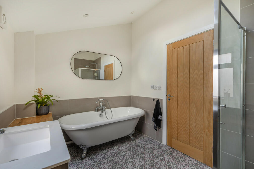 Additional image 34 of Clevedon Road, Tickenham, BS21