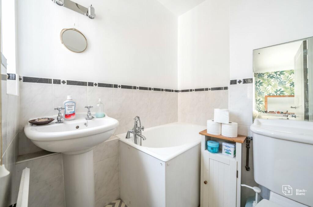 Additional image 10 of Albemarle Road, Beckenham, BR3