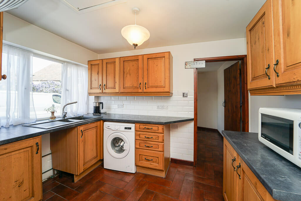 Additional image 9 of Lower Kewstoke Road, Worle, Weston-Super-Mare, BS22