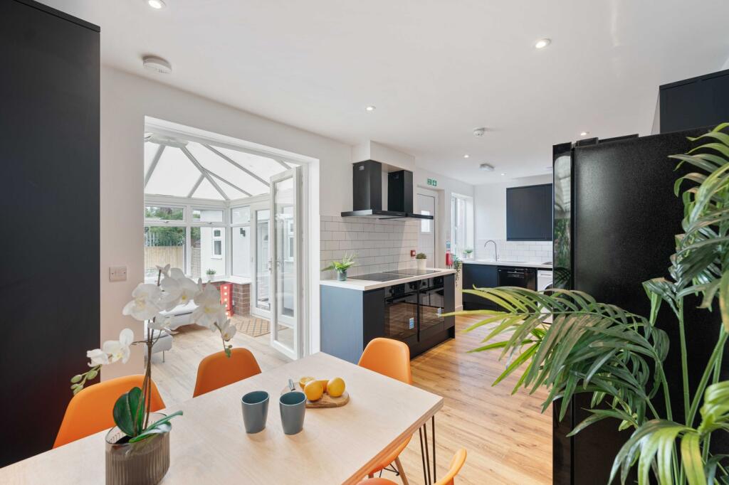 Additional image 5 of Tyndall's Park Road, Bristol