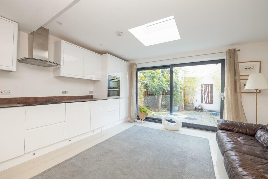 Additional image 8 of Murray Street, Southville