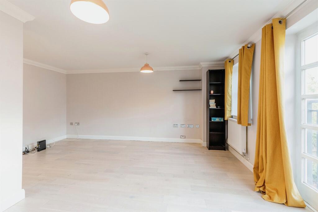 Additional image 9 of Strathearn Drive, Westbury-On-Trym, Bristol