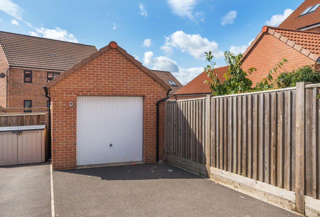 Additional image 6 of Faithfields Close, Hanham, Bristol, Gloucestershire, BS15