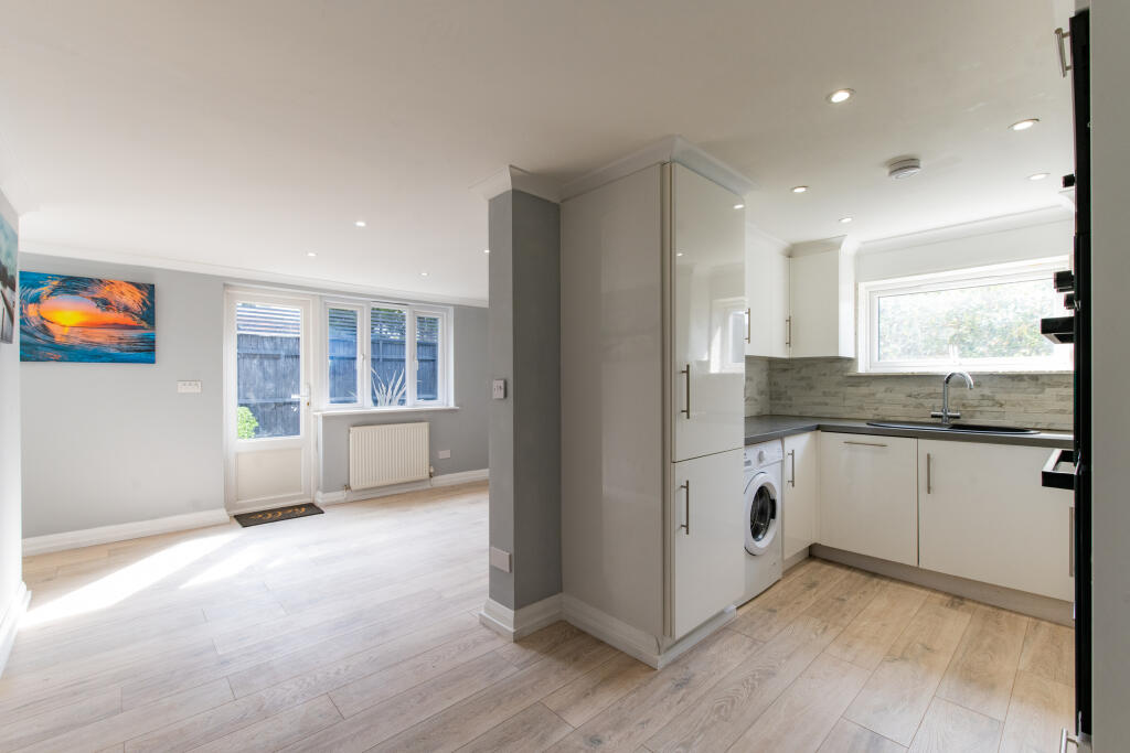 Additional image 12 of Broomfield Road, Beckenham, Kent