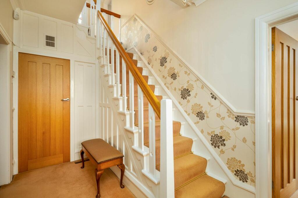 Additional image 23 of Bradford Road, Gomersal