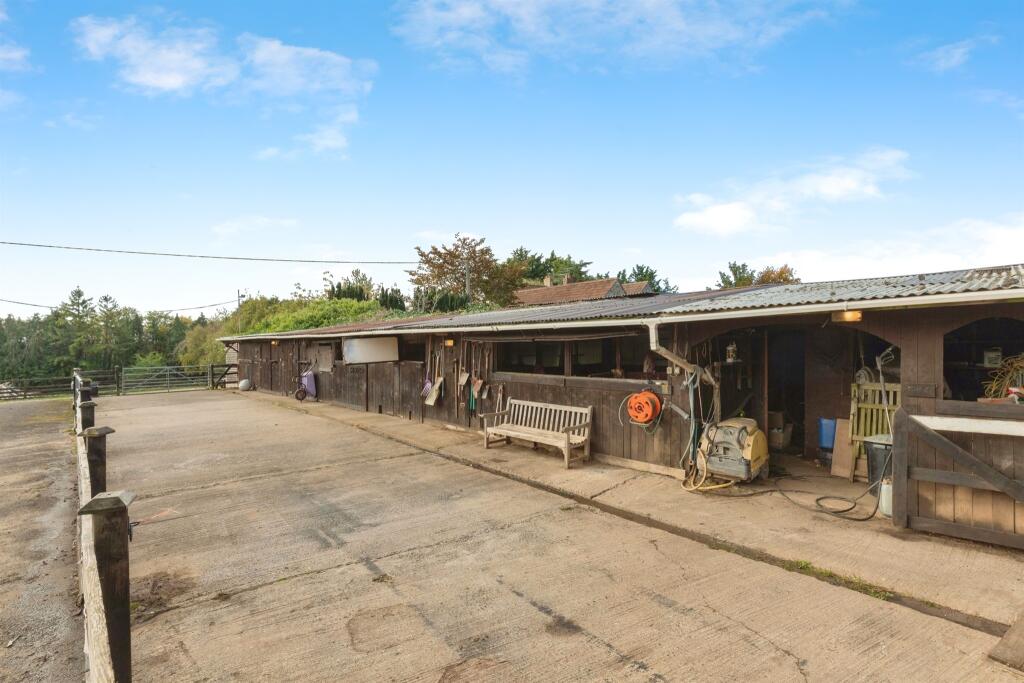 Additional image 20 of Riding Barn Hill, Wick, Bristol