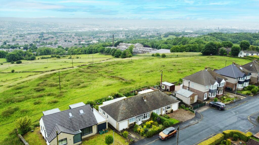 Additional image 23 of Highgate Grove, Clayton Heights, Bradford, BD13