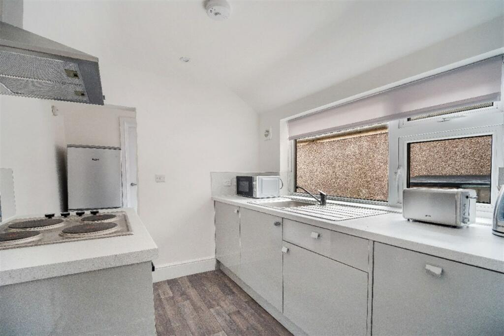 Additional image 4 of 3 bedroom Terraced House in Woodside Road, Bristol