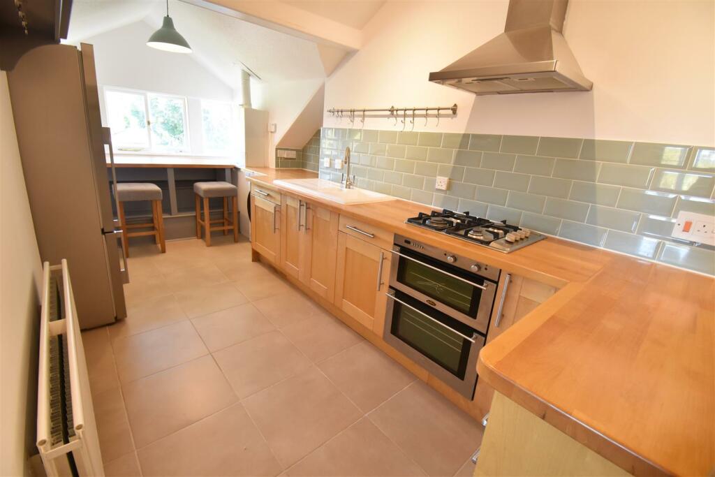 Additional image 8 of Spacious Apartment In Handsome Victorian House Just Off Downs