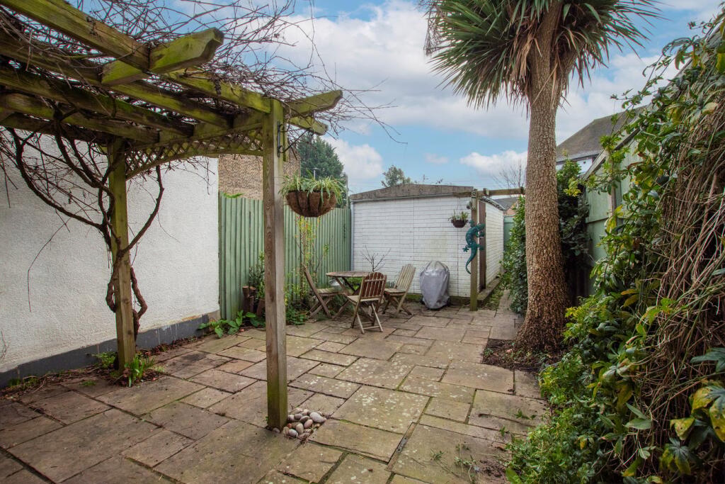 Additional image 9 of Newbury Road, Bromley, BR2