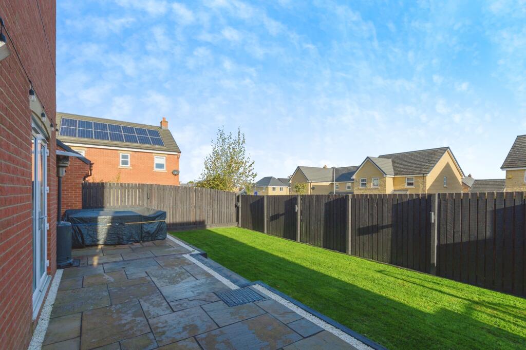 Additional image 19 of Dahlia Grove, Bradford, BD11