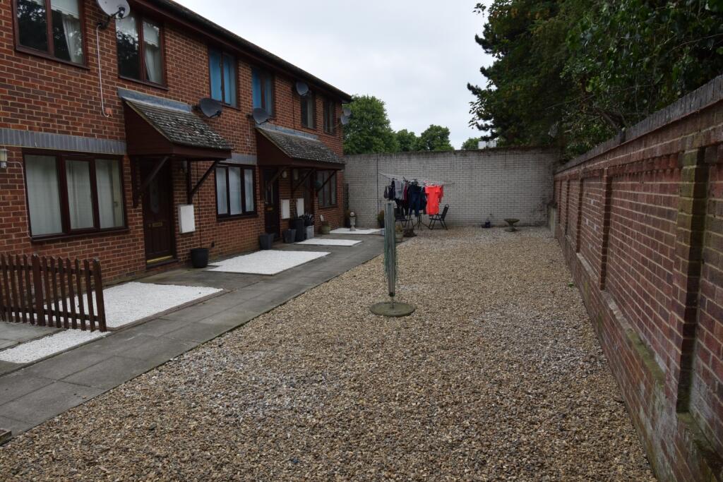 Additional image 7 of Ruxton Close Swanley BR8