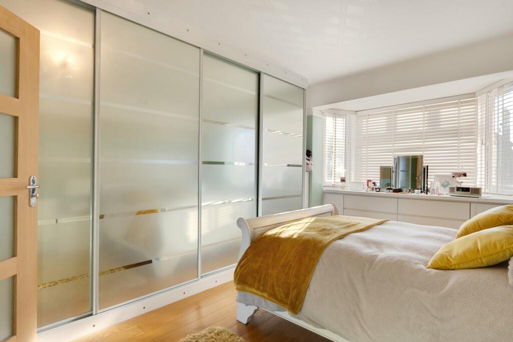 Additional image 9 of Chatham Avenue, Bromley, BR2