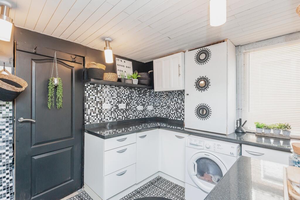 Additional image 4 of Westfield Lane, Bradford, BD12