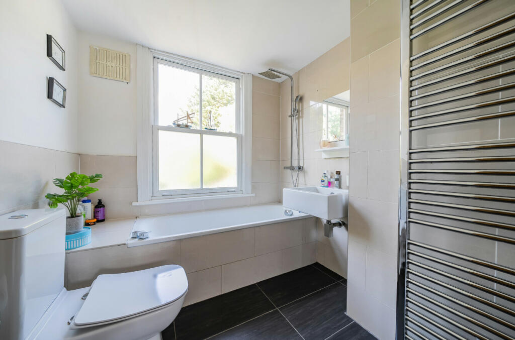 Additional image 11 of Albany Road, Chislehurst, Kent, BR7