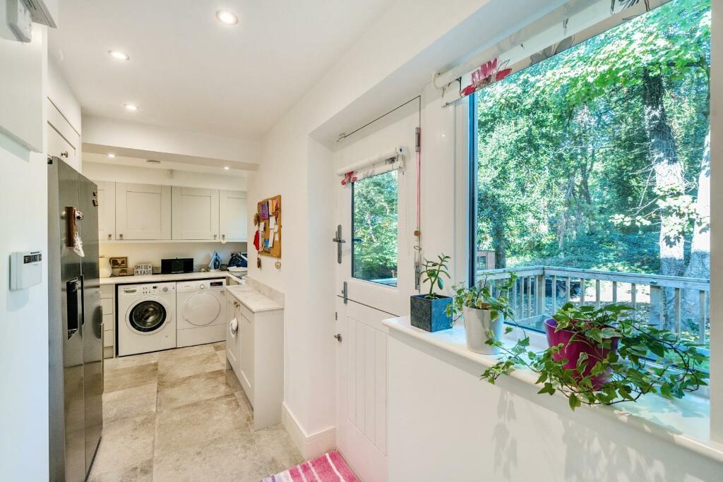 Additional image 17 of The Orchards, Bingley